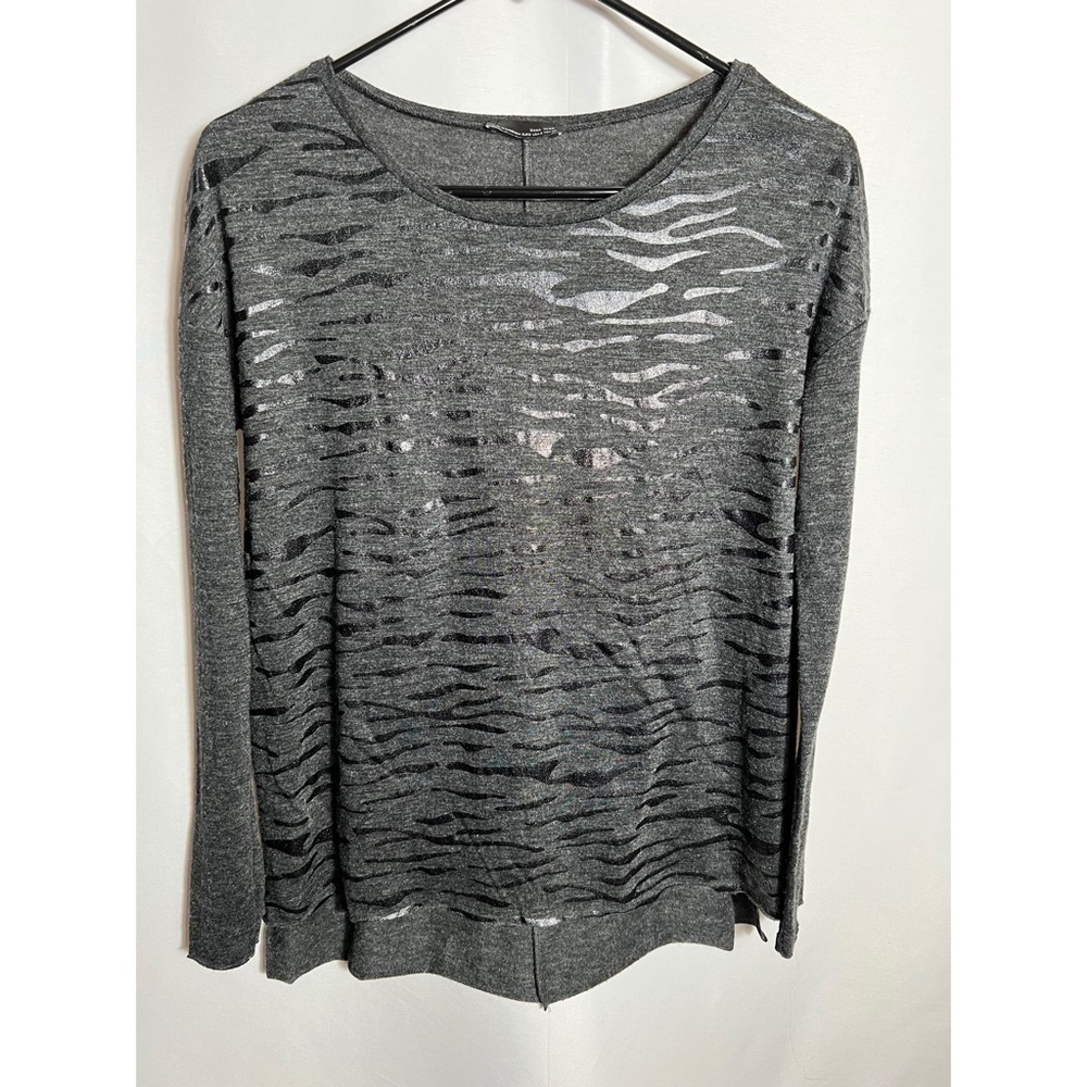 Zara W&B Long-Sleeve Animal Print Top